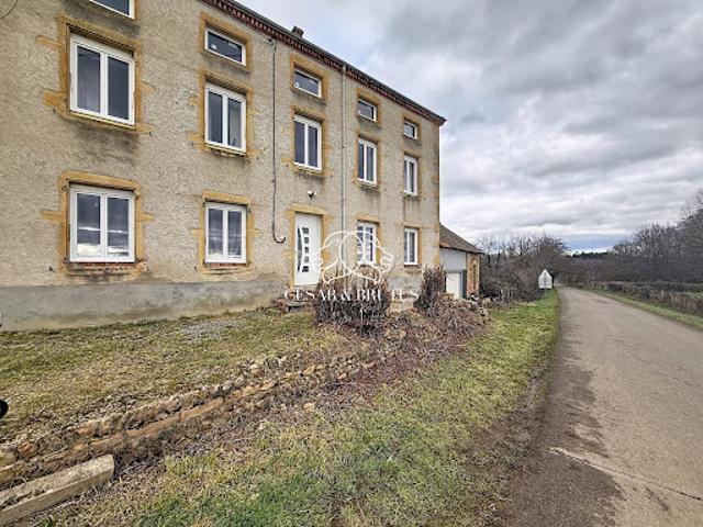 Maison vente à Roanne, Saint-pierre-la-noaille