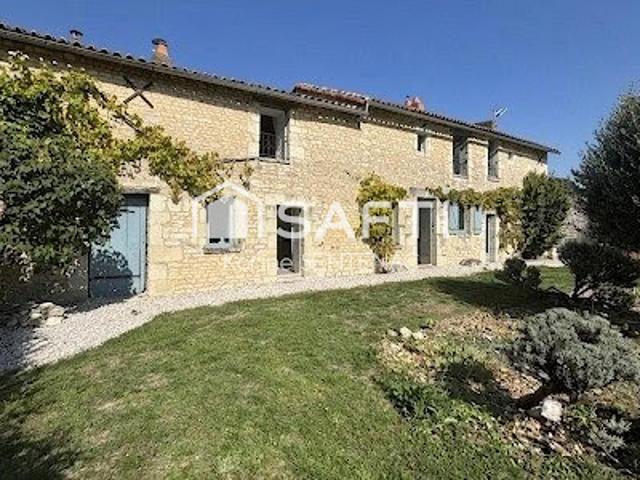 Maison vente à Le Bourg, La Roche-Rigault