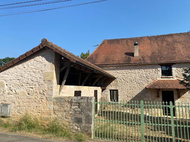 Maison vente à Nontron, Mayac