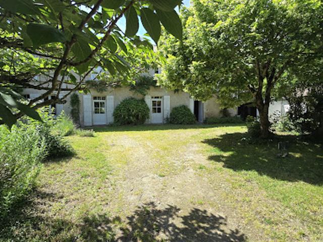 Maison vente à Montmorillon, Persac