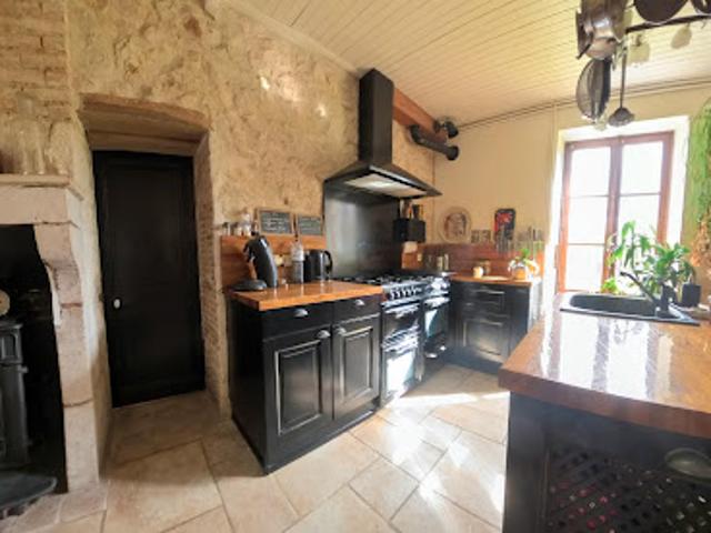 Maison vente à Montmorillon, Persac