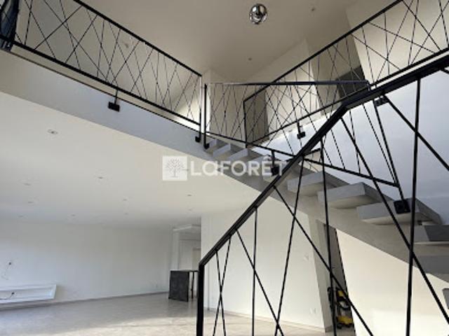 Maison vente à Rouen, Préaux