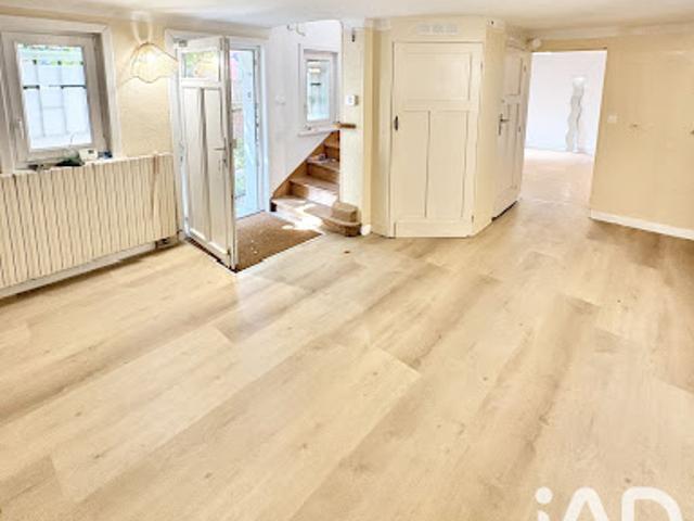 Maison vente à Valenciennes, Petite-forêt