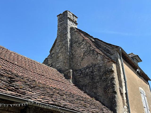 Maison vente à Gourdon, Sarrazac
