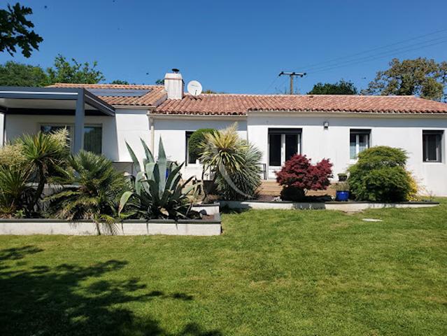 Maison vente à Saint-avaugourd-des-landes, La Roussière