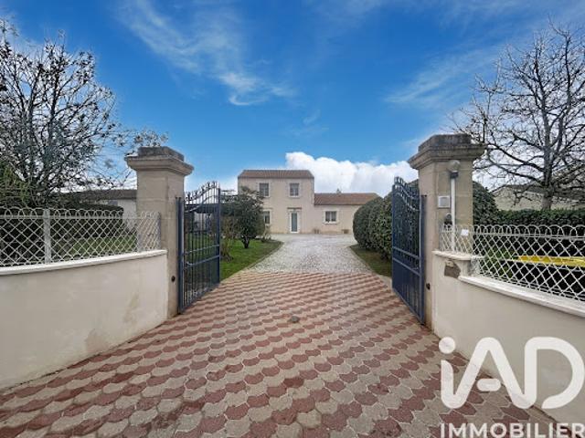 Maison vente à Confolens, Nouvelle-Aquitaine