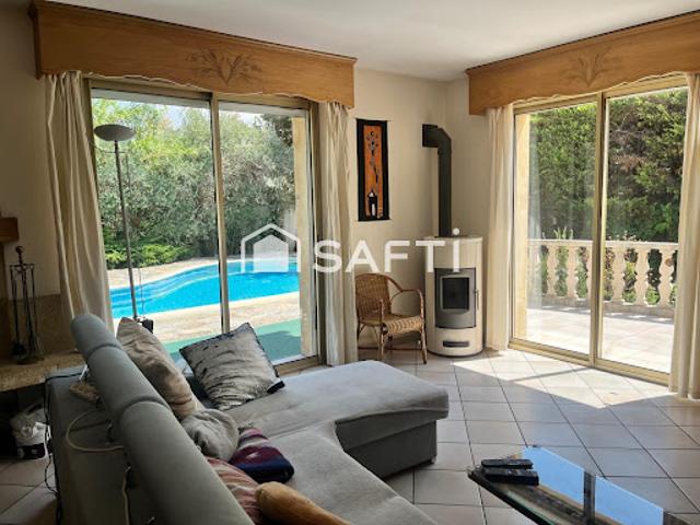 Maison vente à Avignon, Châteauneuf-de-gadagne