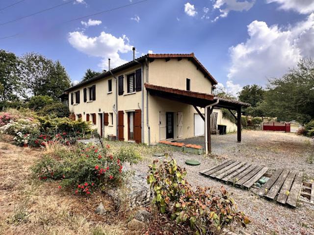 Maison vente à Confolens, Saint-maurice-des-lions