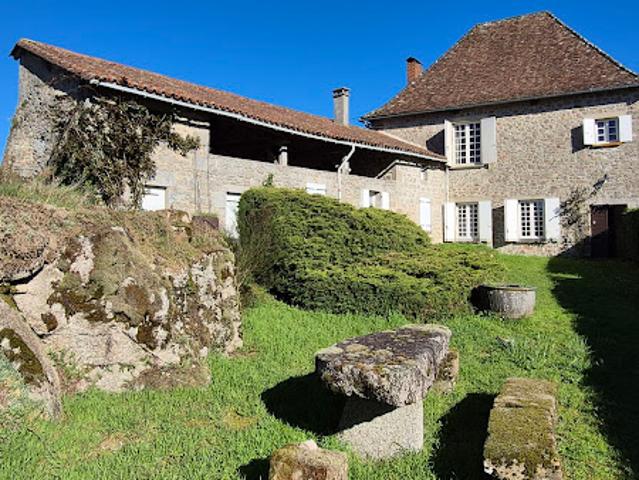 Maison vente à Nontron