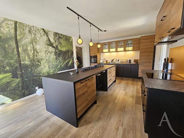 Maison vente à Nantes, Lège