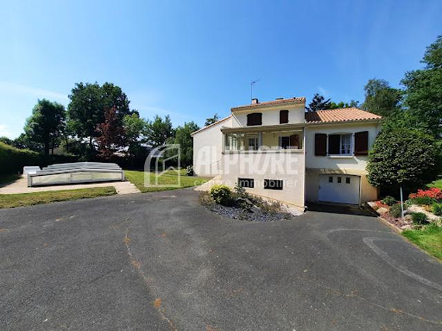 Maison vente à La Roche-sur-Yon, Fougeré