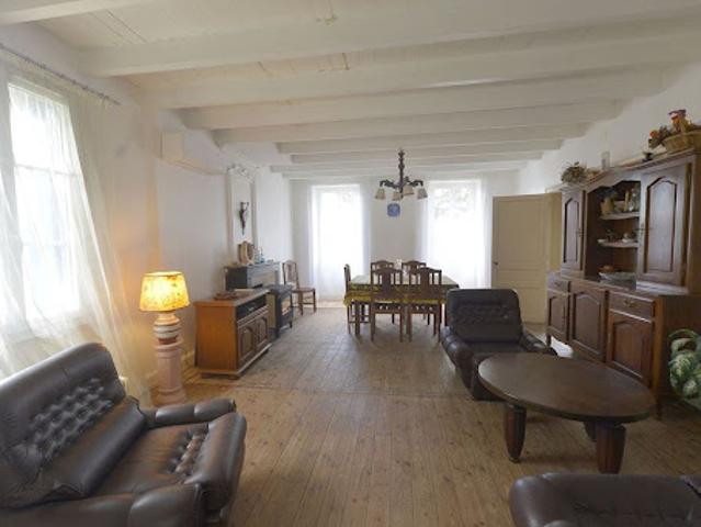 Maison vente à Saintes, Cozes