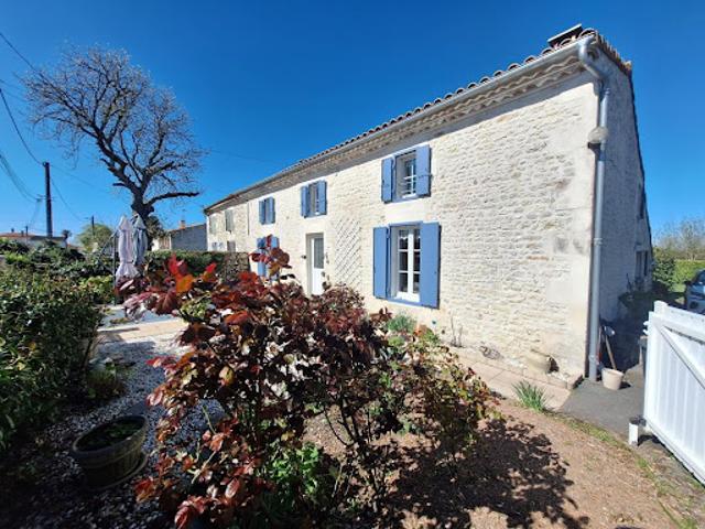 Maison vente à Saintes, Médis