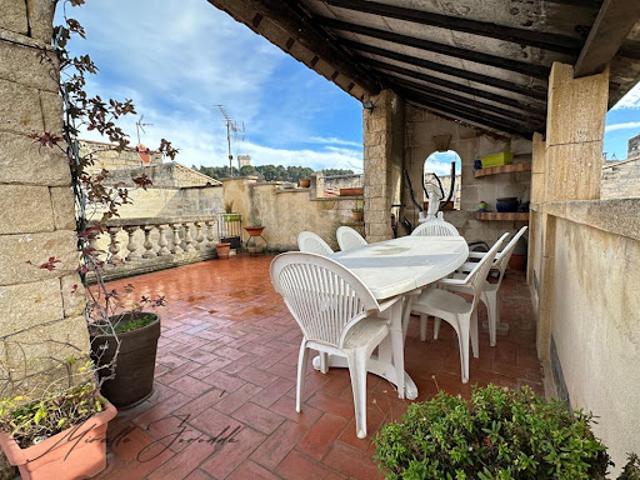 Maison vente à Nîmes, Beaucaire