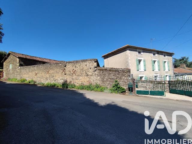 Maison vente à Bressuire, Saint-paul-en-gâtine