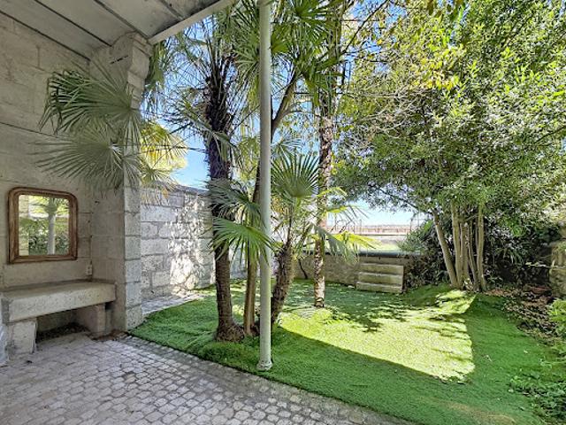 Maison vente à Angoulême, Aignes-et-puypéroux
