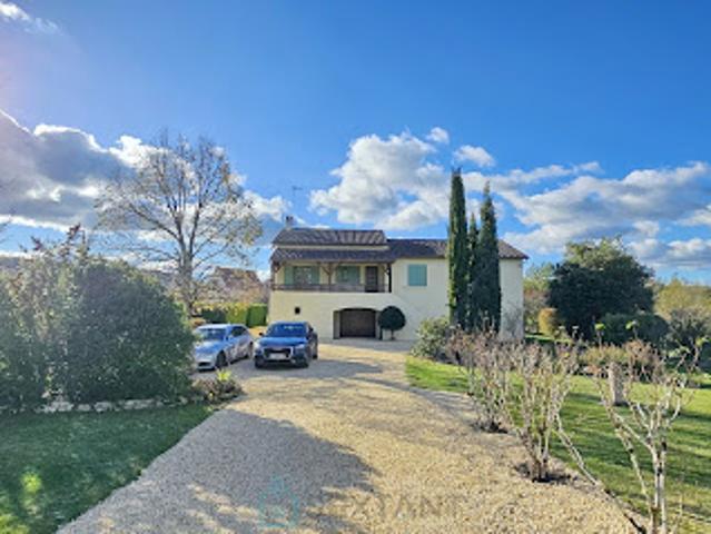 Maison vente à Cénac-et-saint-julien, Le Capiol Maison vente à Cénac-et-saint-julien, Le Capiol