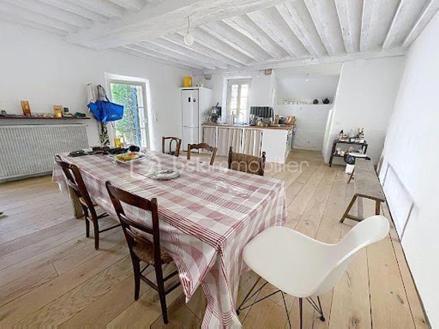 Maison vente à Bruzelles, Château-Landon