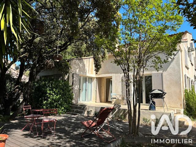 Maison vente à Nîmes, Comps