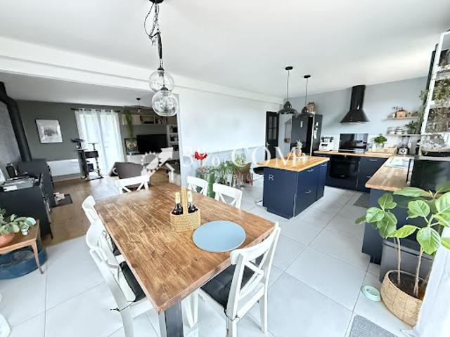 Maison vente à Lille, Moncheaux