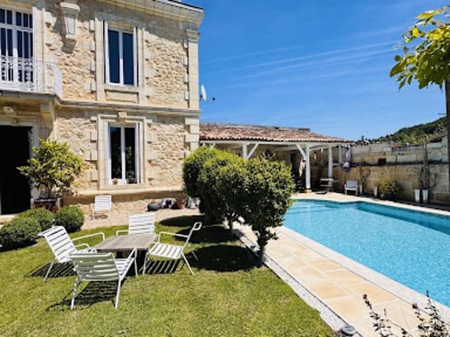 Maison vente à Moutic, Saint-Jean-de-Blaignac