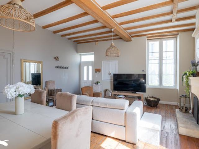 Maison vente à Saint-Jean-d'Angély, Matha