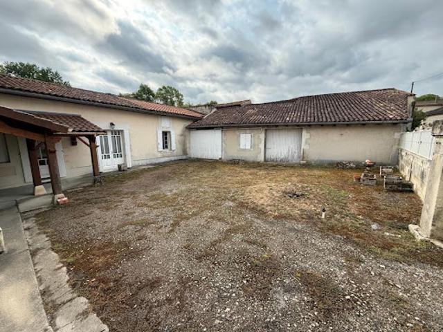 Maison vente à Marais de l'Arceau, Celles