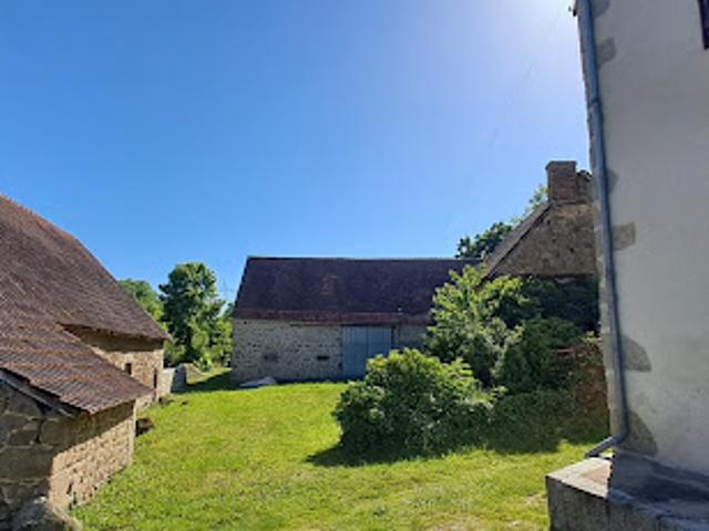 Maison vente à Aubusson, Saint-chabrais