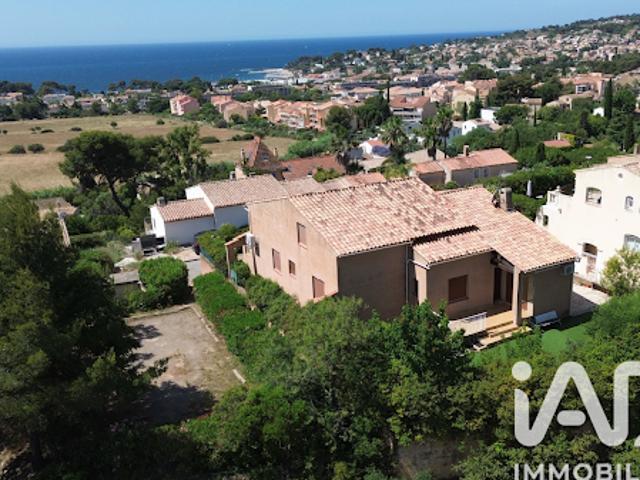 Maison vente à Arrondissement de Toulon, Carqueiranne