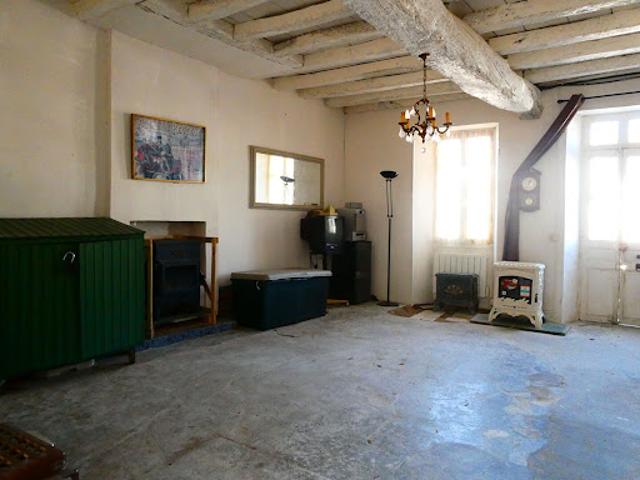 Maison vente à Zone Artisanale de la Hurline, Saint-Père-en-Retz