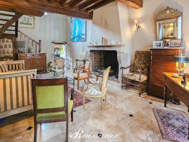 Maison vente à Dijon, Trouhaut