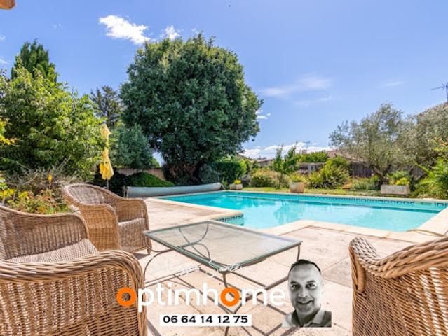 Maison vente à Nîmes, Uchaud