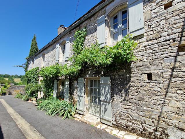 Maison vente à Gourdon, Montcléra