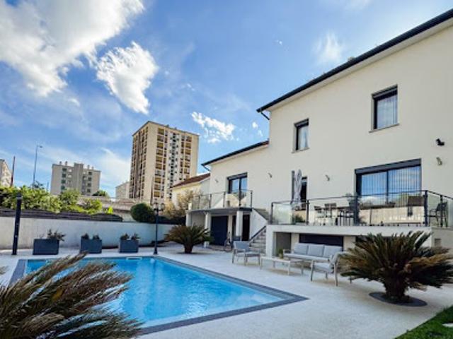 Maison vente à Grenoble