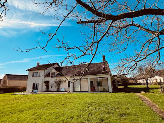 Maison vente à Avallon, Island