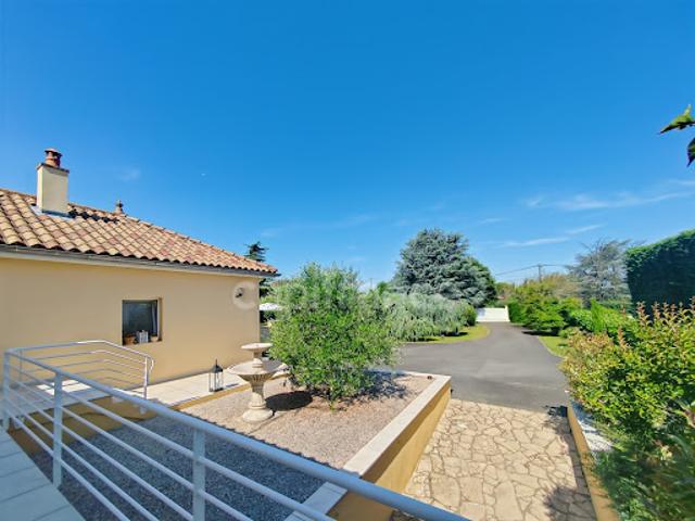 Maison vente à Mâcon, Lacrost