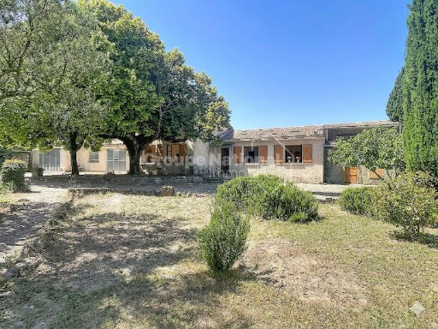Maison vente à Carpentras, Sainte-cécile-les-vignes