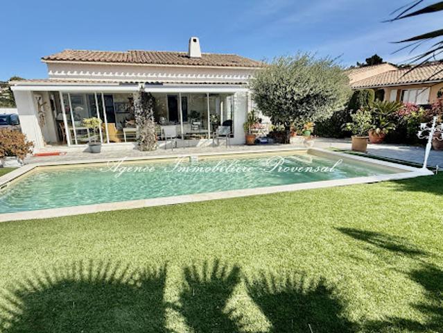 Maison vente à Arrondissement de Draguignan, Sainte-maxime