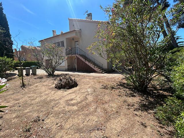 Maison vente à Arrondissement de Toulon, Six-fours-les-plages