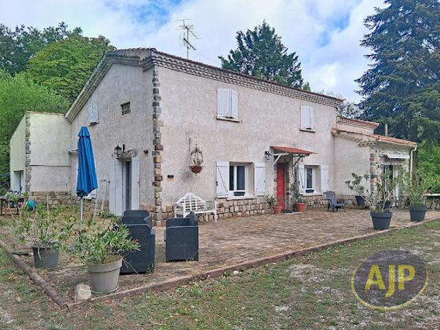 Maison vente à Lesparre-Médoc, Saint-germain-d'esteuil