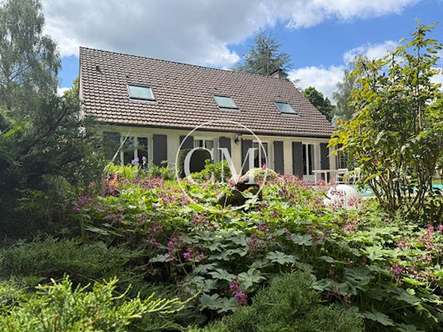 Maison vente à Versailles, Plaisir