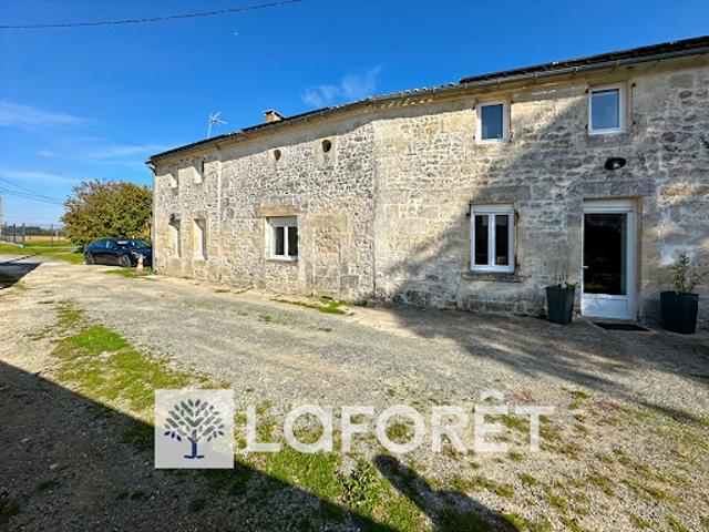 Maison vente à France métropolitaine, Saintes