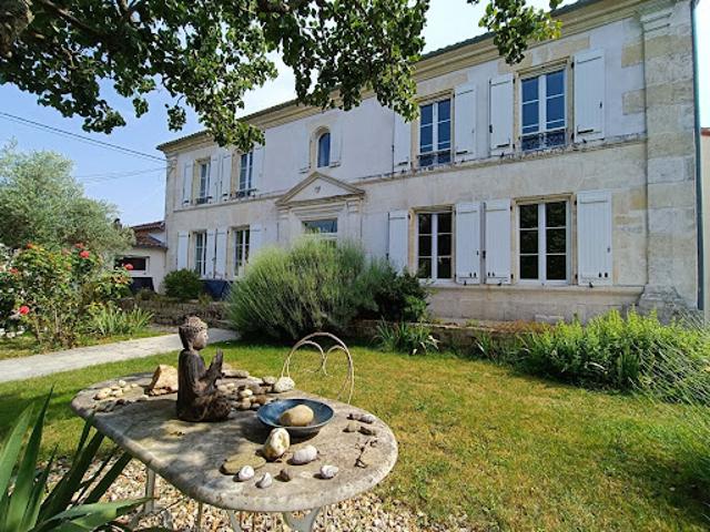 Maison vente à Cognac, Sainte-sévère