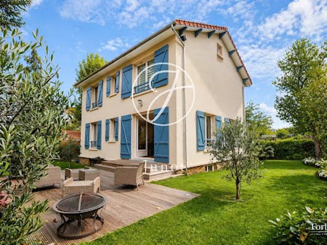 Maison vente à Nanterre, Garches