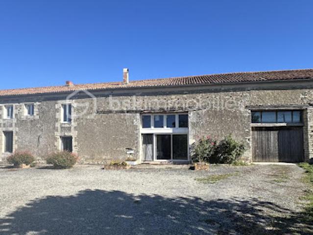 Maison vente à La Bourrelière, Cuhon