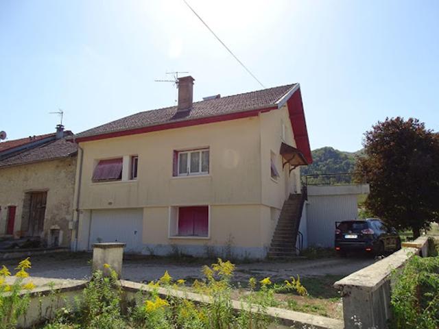 Maison vente à Gare de Jeurre, Vaux-lès-Saint-Claude