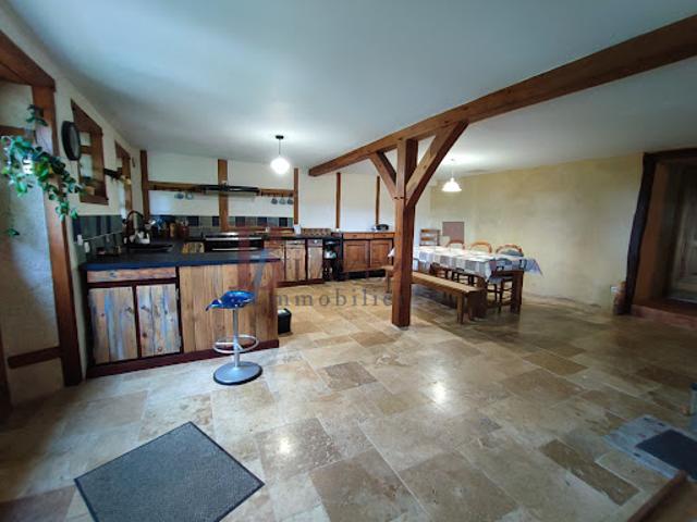 Maison vente à Ussel, Nouvelle-Aquitaine