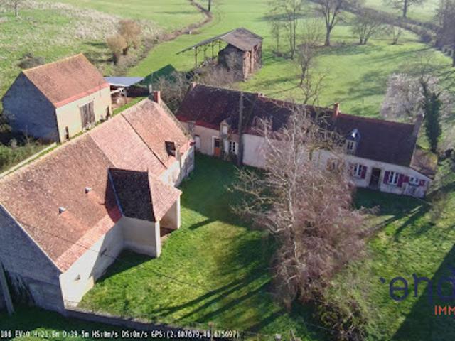 Maison vente à Saint-Amand-Montrond, Saint-pierre-les-etieux