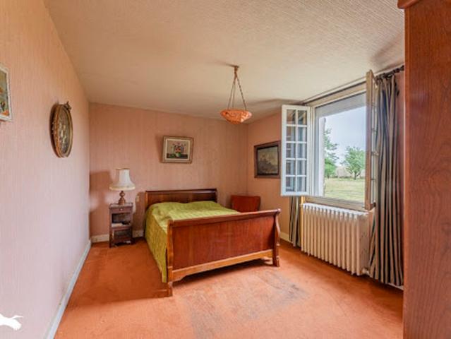 Maison vente à Vendôme, Montrouveau