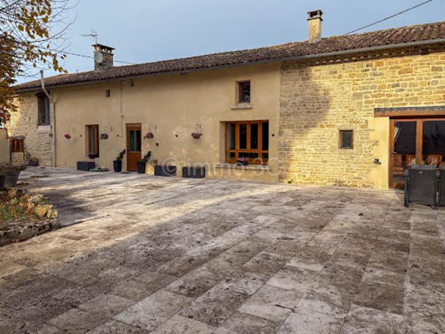 Maison vente à Niort, Sauzé-vaussais
